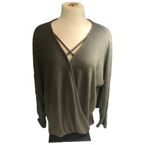 Green Envelope Los Angeles Green Sweater Wraparound 70% Shell Long Sleeve Lg